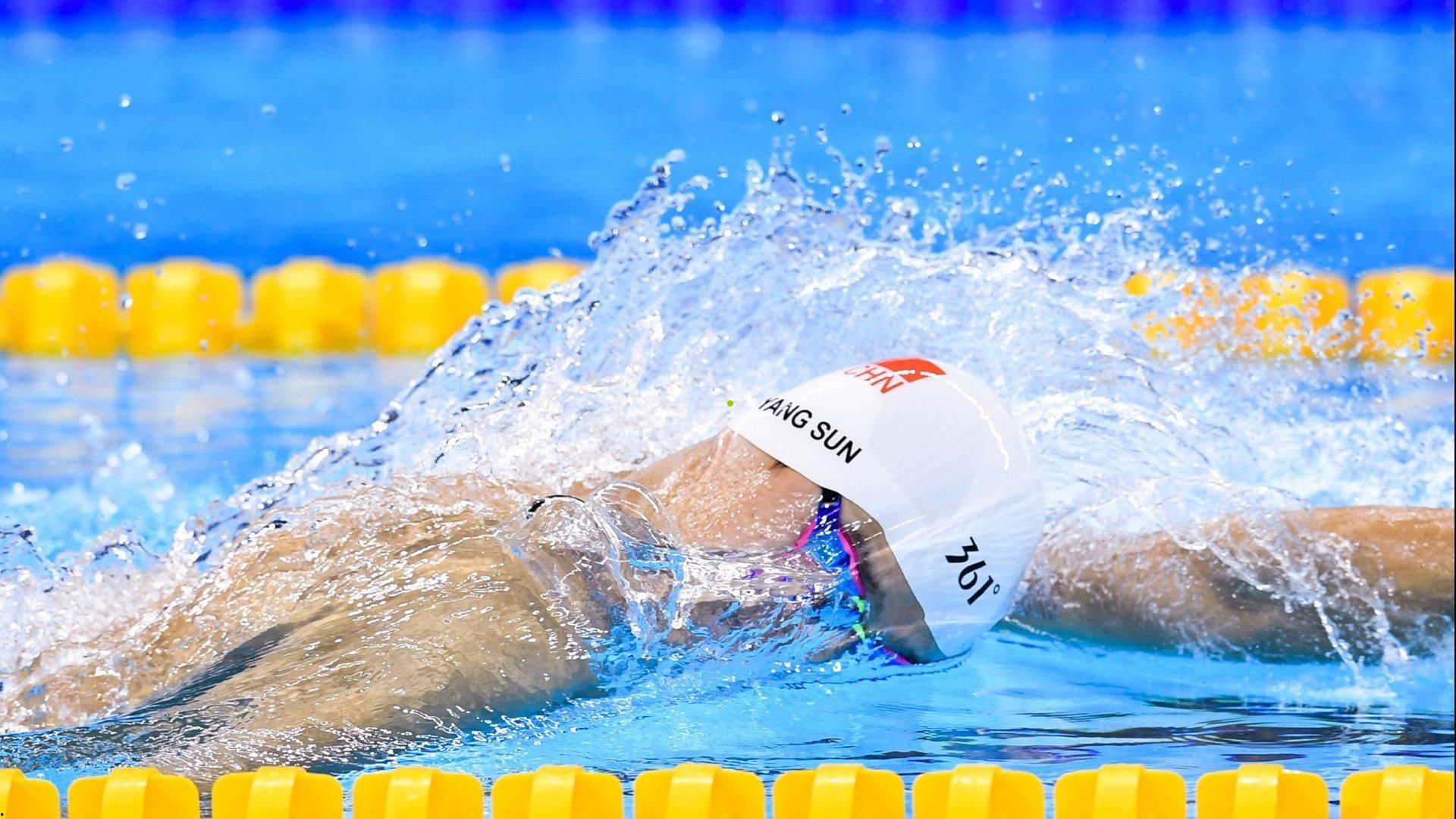 国庆假期体育风云回顾，三镇连败泰山奋起直追，中国U17青年军连胜展锋芒